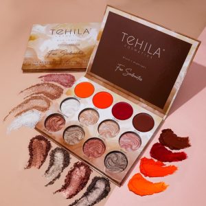 Tehila highlighter palette