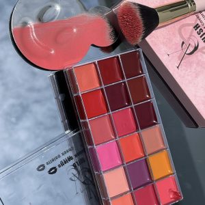 Vee beauty lip palette