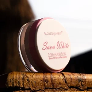 BLOSSOM EYESHADOW PRIMER