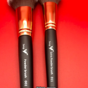 DORAGE EXTRA POWDER BRUSH