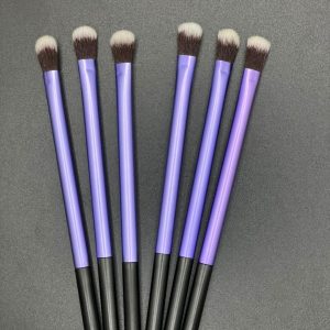 PURPLE UNBRANDED BRUSH